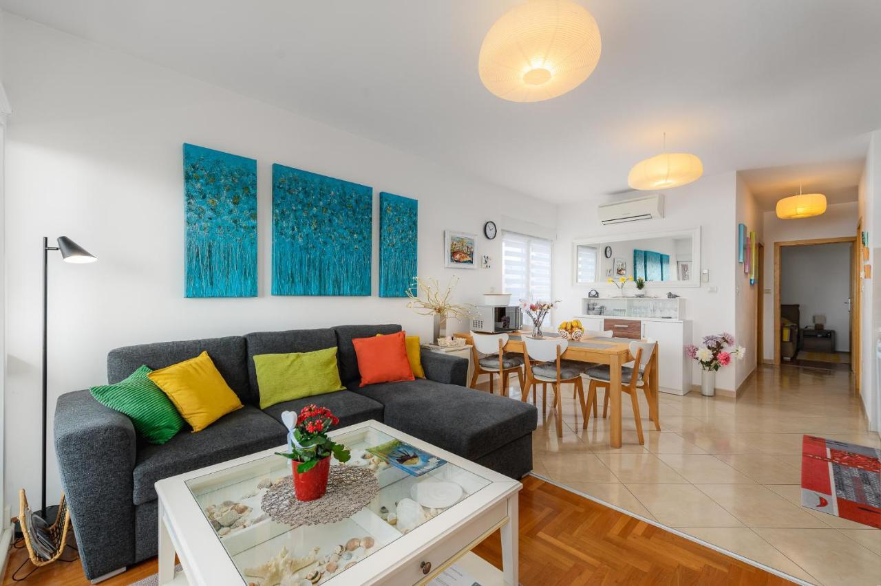 Apartment Ares 13 In Umag Center Kültér fotó