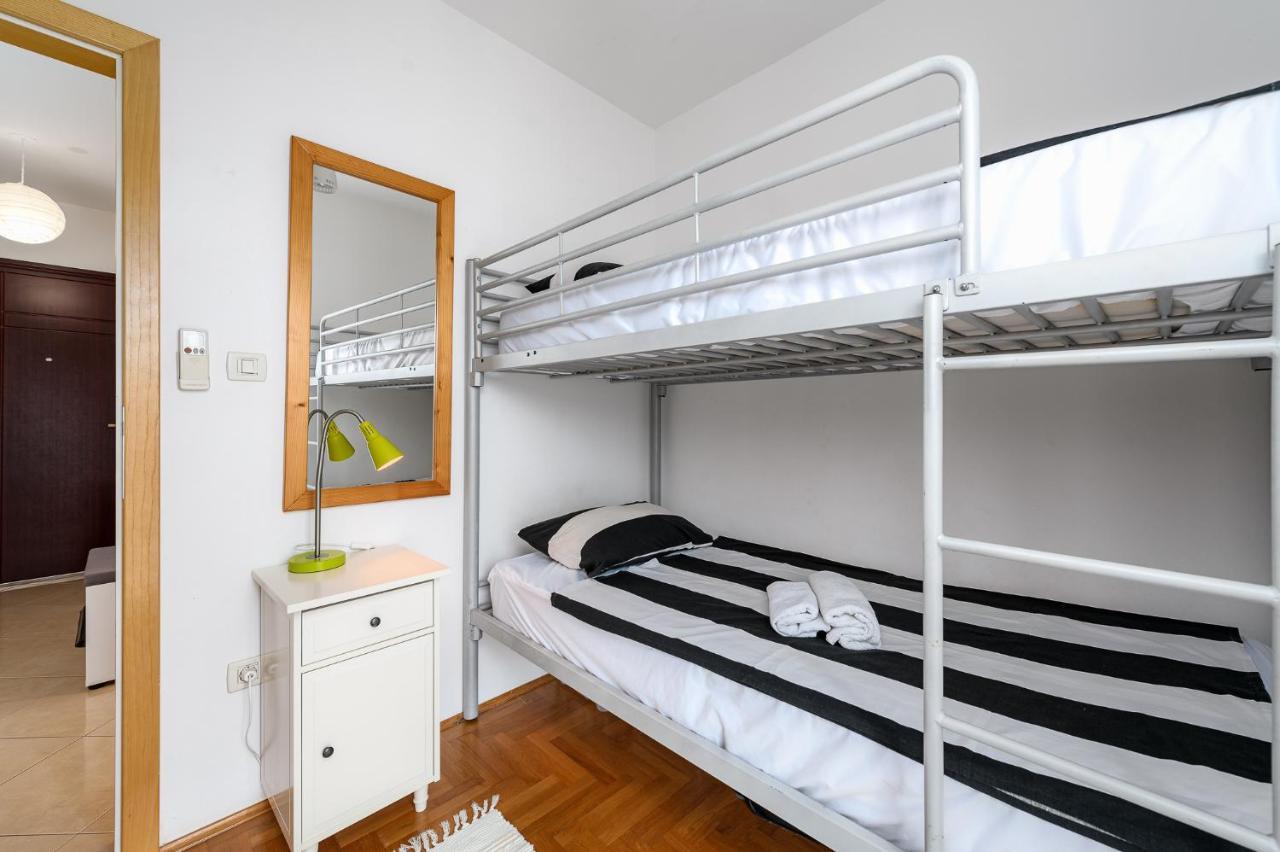 Apartment Ares 13 In Umag Center Kültér fotó